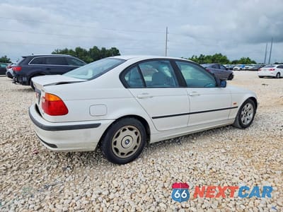Trzecie zdjęcie samochodu z tyłu: 2000 BMW 323 I VIN:WBAAN3340YNC90129 - miniatura