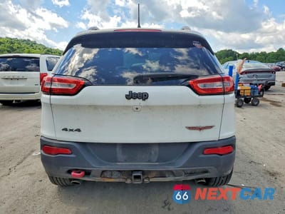 Zdjęcie 6 z 13 samochodu: 2014 JEEP CHEROKEE TRAILHAWK VIN:1C4PJMBSXEW153314 - miniatura