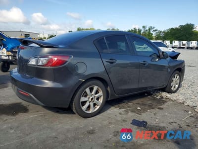Trzecie zdjęcie samochodu z tyłu: 2011 MAZDA 3 I VIN:JM1BL1VF7B1442810 - miniatura