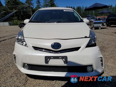 Piąte zdjęcie samochodu w środku: 2014 TOYOTA PRIUS V FIVE VIN:JTDZN3EU6E3296234 - miniatura