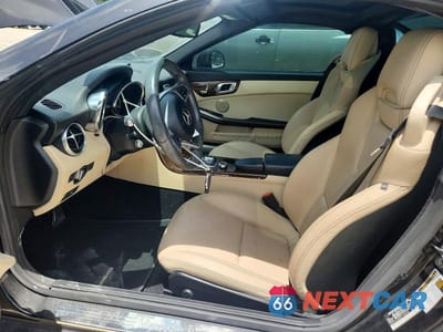 Zdjęcie 7 z 12 samochodu: 2019 MERCEDES-BENZ SLC 300 VIN:WDDPK3JA8KF156939 - miniatura