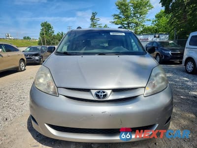 Piąte zdjęcie samochodu w środku: 2008 TOYOTA SIENNA LE 7-PASSENGER VIN:5TDZK23C58S143571 - miniatura