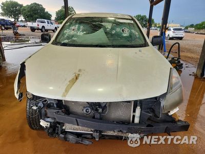 Piąte zdjęcie samochodu w środku: 2015 NISSAN ROGUE SELECT S VIN:JN8AS5MT6FW650588 - miniatura