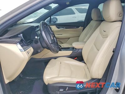 Zdjęcie 7 z 12 samochodu: 2018 CADILLAC XT5 VIN:1GYKNARS9JZ233953 - miniatura