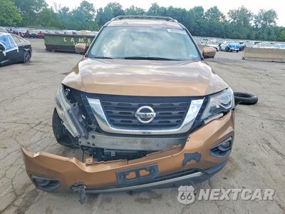 Piąte zdjęcie samochodu w środku: 2017 NISSAN PATHFINDER SL VIN:5N1DR2MM0HC605979 - miniatura