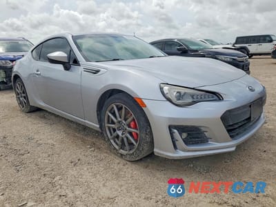 Czwarte zdjęcie samochodu z boku: 2017 SUBARU BRZ 2.0 LIMITED VIN:JF1ZCAC17H9602268 - miniatura