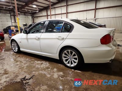 Drugie zdjęcie samochodu z przodu: 2011 BMW 328 XI SULEV VIN:WBAPK5G51BNN31718 - miniatura