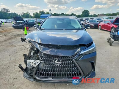 Piąte zdjęcie samochodu w środku: 2025 LEXUS NX 250 PREMIUM VIN:2T2GDCAZ4SC024470 - miniatura