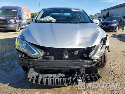 Piąte zdjęcie samochodu w środku: 2019 NISSAN SENTRA S VIN:3N1AB7AP3KY412587 - miniatura