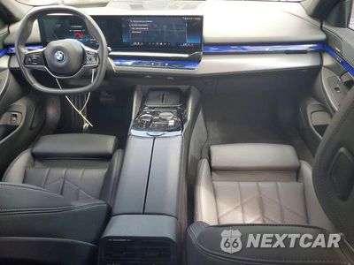 Zdjęcie 8 z 12 samochodu: 2024 BMW I5 EDRIVE 40 VIN:WBY33FK01RCR36255 - miniatura