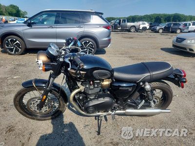 Trzecie zdjęcie samochodu z tyłu: 2024 TRIUMPH MOTORCYCLE BONNEVILLE T100 VIN:SMTD10G71RTBP4158 - miniatura