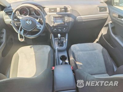 Zdjęcie 8 z 12 samochodu: 2017 VOLKSWAGEN JETTA S VIN:3VW2B7AJ0HM279944 - miniatura