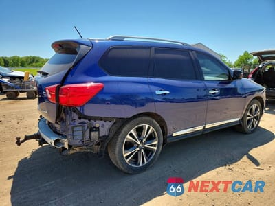 Trzecie zdjęcie samochodu z tyłu: 2017 NISSAN PATHFINDER PLATINUM VIN:5N1DR2MN7HC912543 - miniatura