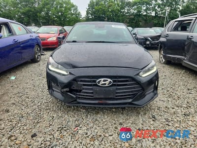 Piąte zdjęcie samochodu w środku: 2020 HYUNDAI VELOSTER 2.0L PREMIUM VIN:KMHTG6AF2LU026199 - miniatura