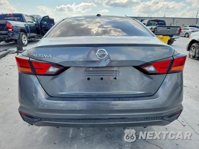 Zdjęcie 6 z 12 samochodu: 2019 NISSAN ALTIMA S VIN:1N4BL4BV7KC120711 - miniatura