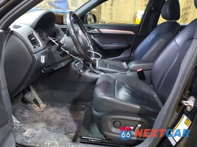 Zdjęcie 7 z 13 samochodu: 2016 AUDI Q3 PREMIUM PLUS VIN:WA1EFCFS8GR008264 - miniatura