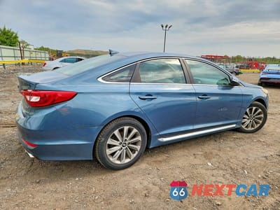 Trzecie zdjęcie samochodu z tyłu: 2017 HYUNDAI SONATA SPORT VIN:5NPE34AF5HH440785 - miniatura