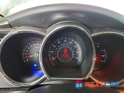 Zdjęcie 9 z 12 samochodu: 2013 KIA OPTIMA LX VIN:5XXGM4A79DG129817 - miniatura