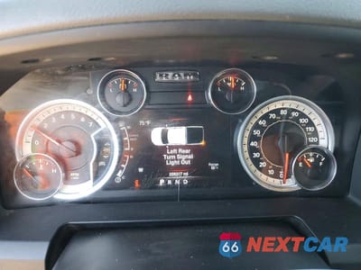 Zdjęcie 9 z 12 samochodu: 2016 RAM 1500 SLT VIN:1C6RR7GT0GS388195 - miniatura
