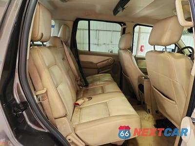 Zdjęcie 11 z 13 samochodu: 2007 FORD EXPLORER EDDIE BAUER VIN:1FMEU74E47UB80266 - miniatura