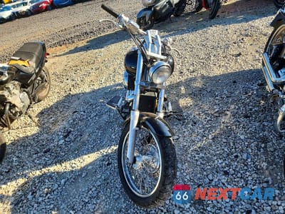 Drugie zdjęcie samochodu z przodu: 2003 HONDA VT750 DC VIN:JH2RC44053M705607 - miniatura