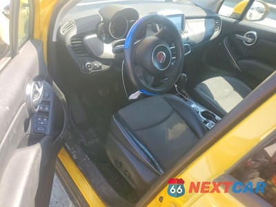 Zdjęcie 8 z 12 samochodu: 2016 FIAT 500X TREKKING VIN:ZFBCFYCT0GP386343 - miniatura