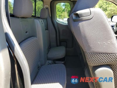 Zdjęcie 10 z 12 samochodu: 2012 NISSAN FRONTIER SV V6 VIN:1N6AD0CU1CC469024 - miniatura