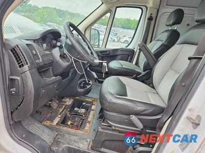 Zdjęcie 7 z 13 samochodu: 2017 RAM PROMASTER 2500 2500 HIGH VIN:3C6TRVDG3HE532893 - miniatura