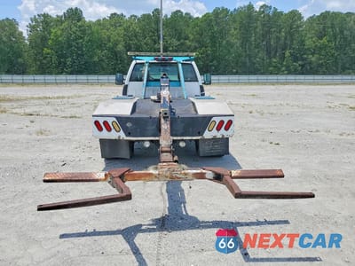Zdjęcie 6 z 12 samochodu: 2004 CHEVROLET SILVERADO C3500 VIN:1GBJC34264E384145 - miniatura