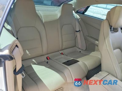 Zdjęcie 10 z 12 samochodu: 2012 MERCEDES-BENZ E 350 VIN:WDDKJ5KB0CF170061 - miniatura