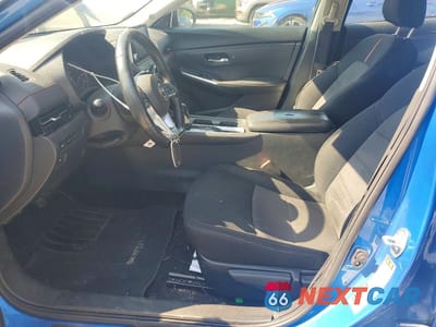 Zdjęcie 7 z 12 samochodu: 2024 NISSAN SENTRA SR VIN:3N1AB8DV8RY201864 - miniatura