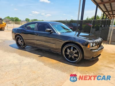 Czwarte zdjęcie samochodu z boku: 2007 DODGE CHARGER SE VIN:2B3KA43G57H800855 - miniatura