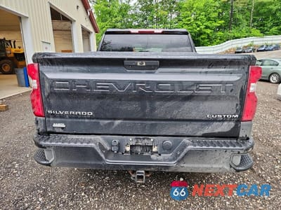 Zdjęcie 6 z 12 samochodu: 2020 CHEVROLET SILVERADO K1500 CUSTOM VIN:3GCPYBEK9LG213493 - miniatura