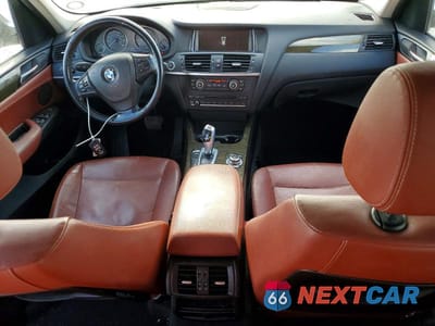 Zdjęcie 8 z 13 samochodu: 2013 BMW X3 XDRIVE28I VIN:5UXWX9C52D0D05640 - miniatura