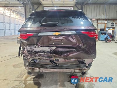 Zdjęcie 6 z 14 samochodu: 2023 CHEVROLET TRAVERSE LT VIN:1GNERGKW5PJ265868 - miniatura