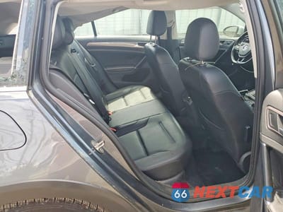Zdjęcie 10 z 12 samochodu: 2018 VOLKSWAGEN GOLF ALLTRACK S VIN:3VWH17AU1JM766289 - miniatura