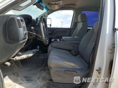 Zdjęcie 7 z 12 samochodu: 2018 CHEVROLET SILVERADO K2500 HEAVY DUTY VIN:1GC1KUEGXJF174250 - miniatura