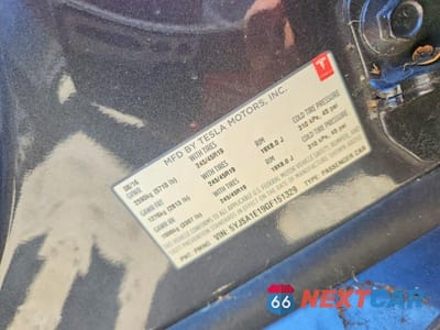 Zdjęcie 12 z 12 samochodu: 2016 TESLA MODEL S VIN:5YJSA1E19GF151329 - miniatura