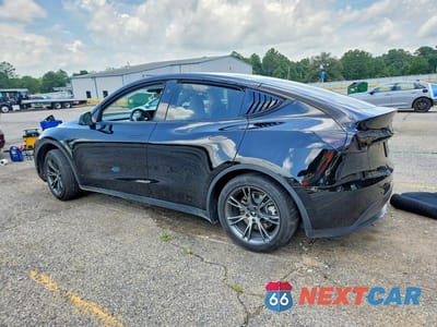 Drugie zdjęcie samochodu z przodu: 2024 TESLA MODEL Y VIN:7SAYGDEDXRF103672 - miniatura