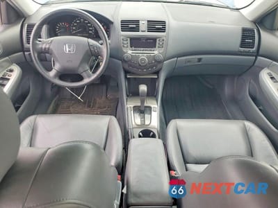 Zdjęcie 8 z 12 samochodu: 2007 HONDA ACCORD EX VIN:1HGCM56827A207202 - miniatura