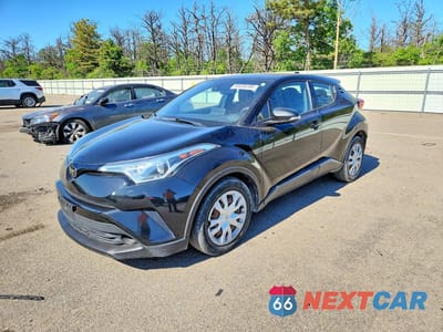 2019 TOYOTA C-HR NMTKHMBX2KR090673 - główne zdjęcie licytacji z USA - miniatura