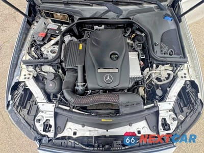 Zdjęcie 7 z 10 samochodu: 2018 MERCEDES-BENZ E 300 VIN:WDDZF4JB8JA371390 - miniatura