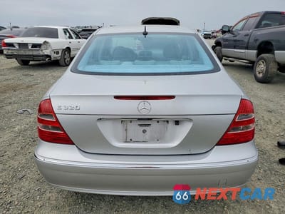 Zdjęcie 6 z 13 samochodu: 2004 MERCEDES-BENZ E 320 VIN:WDBUF65J44A500553 - miniatura