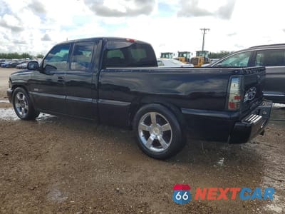 Drugie zdjęcie samochodu z przodu: 2003 CHEVROLET SILVERADO K1500 VIN:2GCEK19N531270435 - miniatura