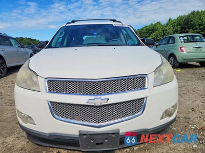Piąte zdjęcie samochodu w środku: 2011 CHEVROLET TRAVERSE LS VIN:1GNKRFED8BJ284222 - miniatura