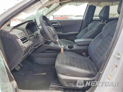 Zdjęcie 7 z 13 samochodu: 2024 MITSUBISHI OUTLANDER SE VIN:JA4J3VA85RZ035214 - miniatura