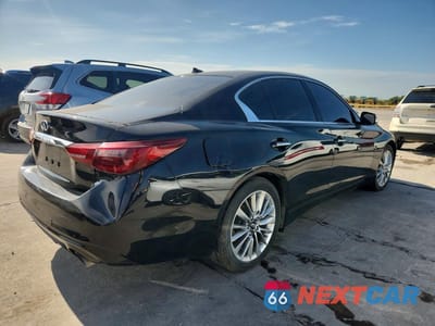 Trzecie zdjęcie samochodu z tyłu: 2019 INFINITI Q50 3.0T LUXE VIN:JN1EV7AP8KM517654 - miniatura