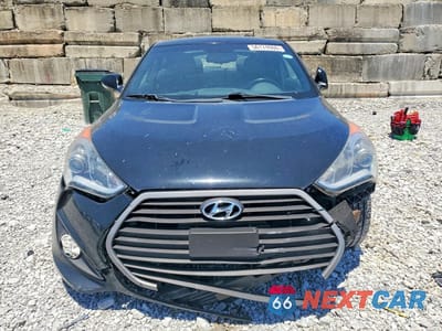 Piąte zdjęcie samochodu w środku: 2016 HYUNDAI VELOSTER TURBO VIN:KMHTC6AE6GU280877 - miniatura