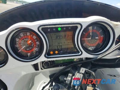 Zdjęcie 7 z 9 samochodu: 2016 KAWASAKI VN1700 K VIN:JKBVNRK17GA009015 - miniatura