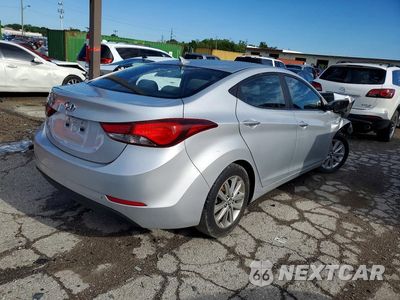 Trzecie zdjęcie samochodu z tyłu: 2015 HYUNDAI ELANTRA SE VIN:KMHDH4AE9FU279067 - miniatura